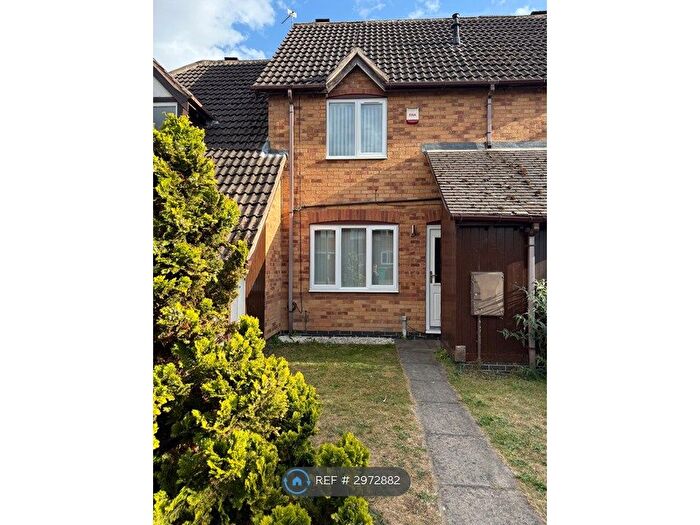 2 Bedroom Terraced House To Rent In Heron Drive, Nottingham, NG7