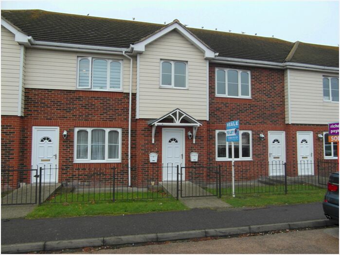 2 Bedroom Maisonette To Rent In Church Terrace, Linden Way, Canvey Island, SS8