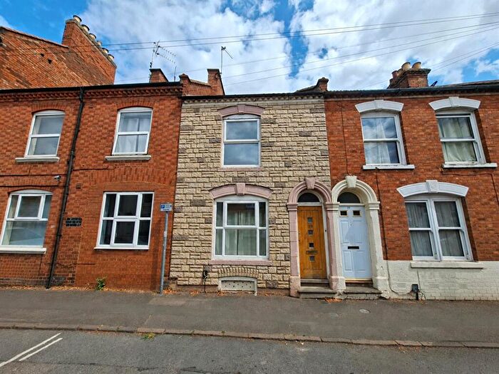 2 Bedroom House For Sale In Palmerston Road, Northampton, NN1