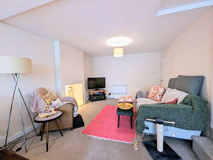 3 Bedroom Maisonette To Rent In Mill Lane, Wareham, BH20