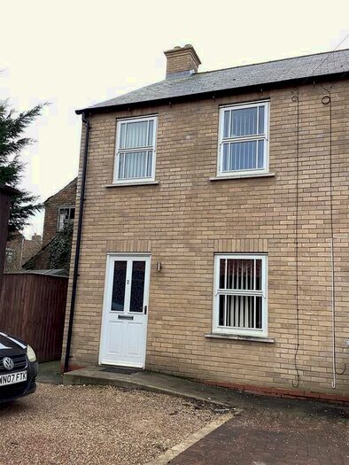 2 Bedroom End Of Terrace House To Rent In Sawpit Cottages, Commercial Road, Alford, LN13
