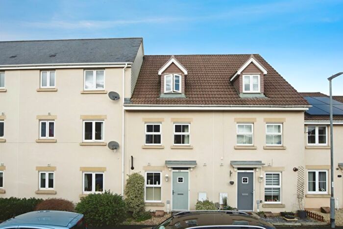 3 Bedroom Property For Sale In Mill House Road, Norton Fitzwarren, Taunton, TA2