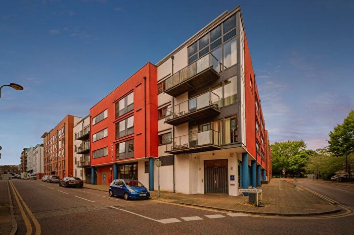 2 Bedroom Flat For Sale In Sherborne Street, Birmingham, B16