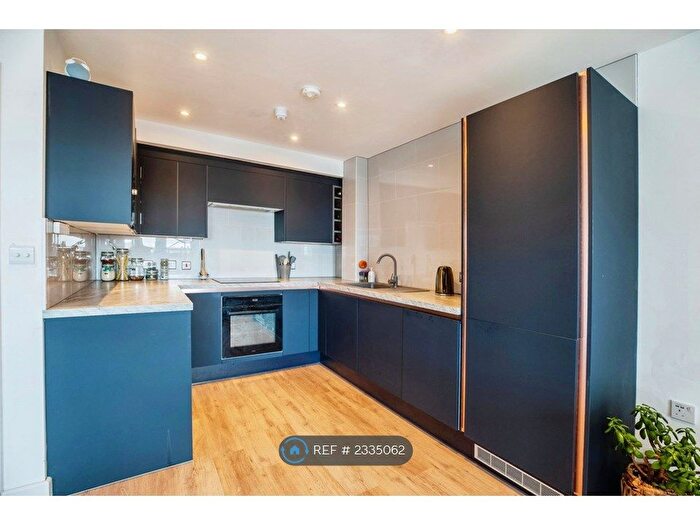 2 Bedroom Flat To Rent In Calderwood Street, London, SE18