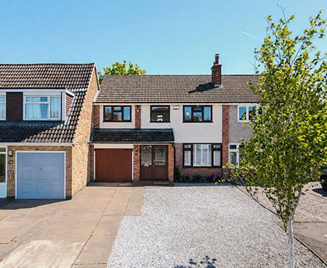 4 Bedroom Semi-Detached House For Sale In Lilac Close, Keyworth, Nottingham, NG12
