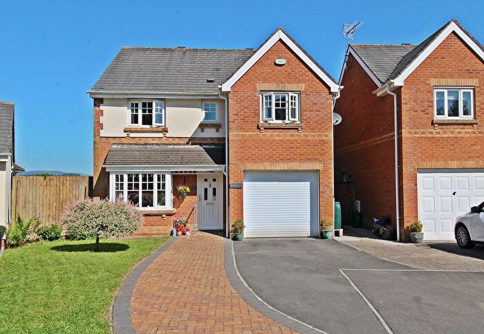 4 Bedroom Detached House For Sale In Maes Cefn Mabley, Llantrisant, Pontyclun, Rhondda Cynon Taff., CF72