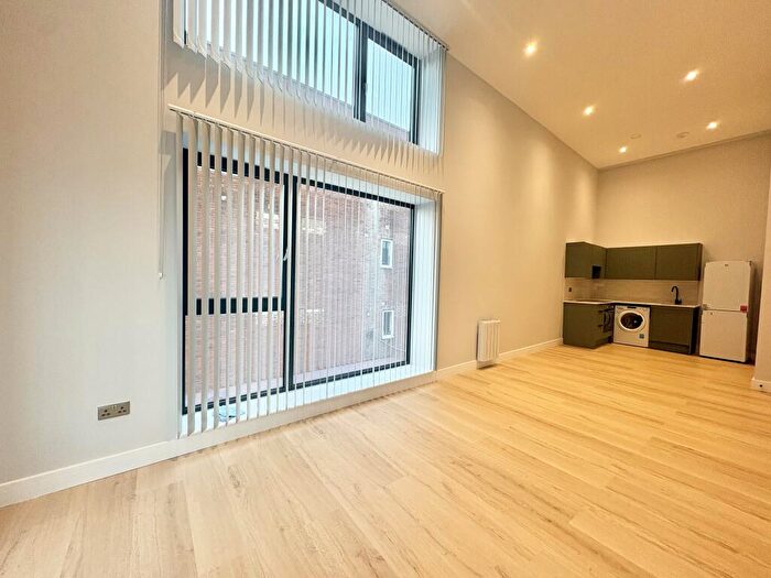 1 Bedroom Apartment To Rent In Waterloo House, Waterlooville, PO7