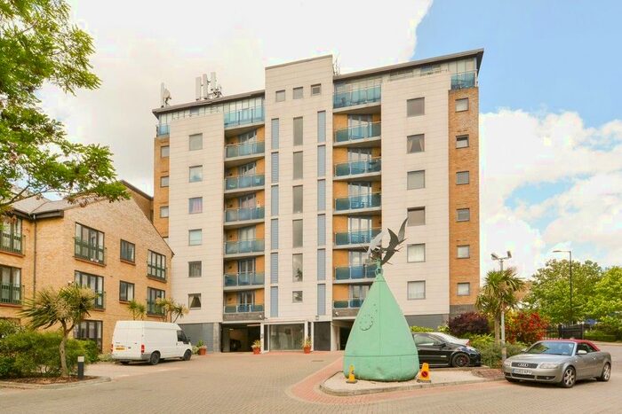 2 Bedroom Flat To Rent In Iceland Wharf, London, SE16