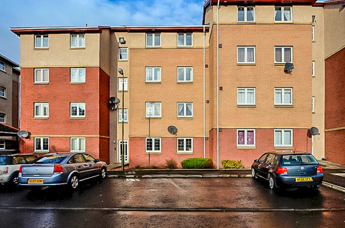 2 Bedroom Apartment To Rent In Burnvale, Livingston, EH54