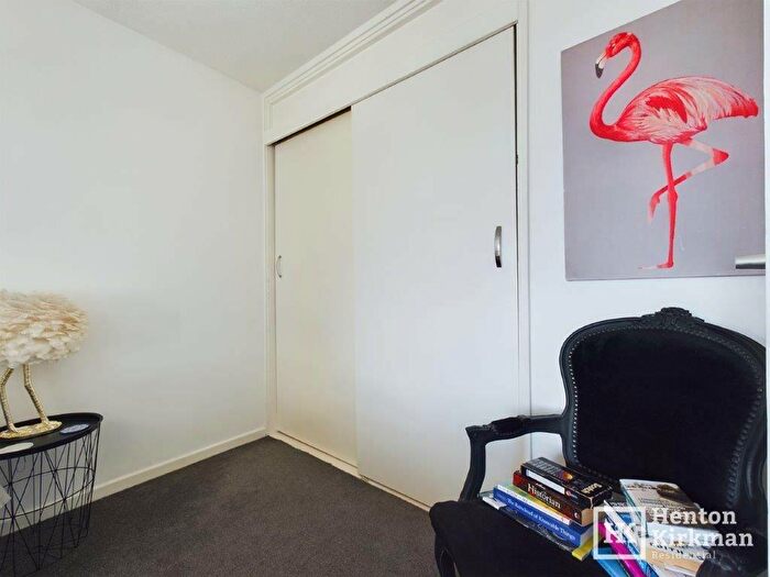 1 Bedroom Flat To Rent In Selworthy Close, Billericay, Essex, CM11