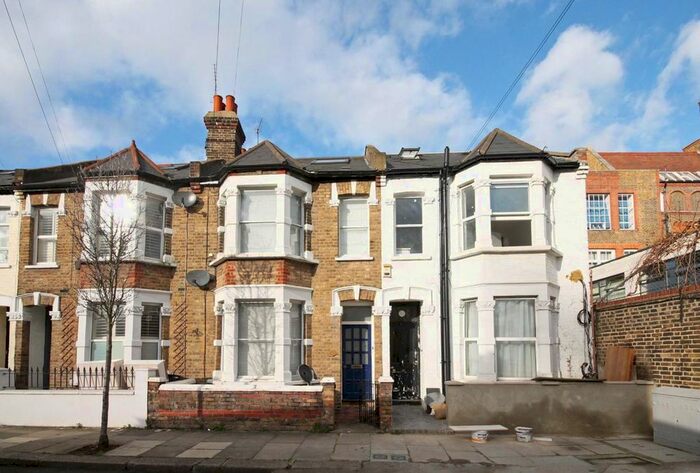 2 Bedroom Flat To Rent In Beryl Road, London, W6