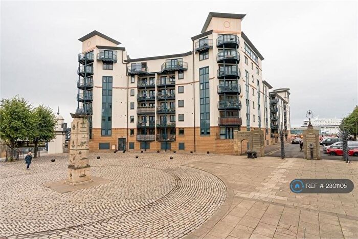 3 Bedroom Flat To Rent In Ocean Drive, Edinburgh, EH6