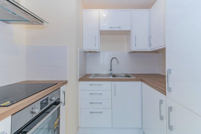 1 Bedroom Flat To Rent In Britannia Road, Banbury, OX16