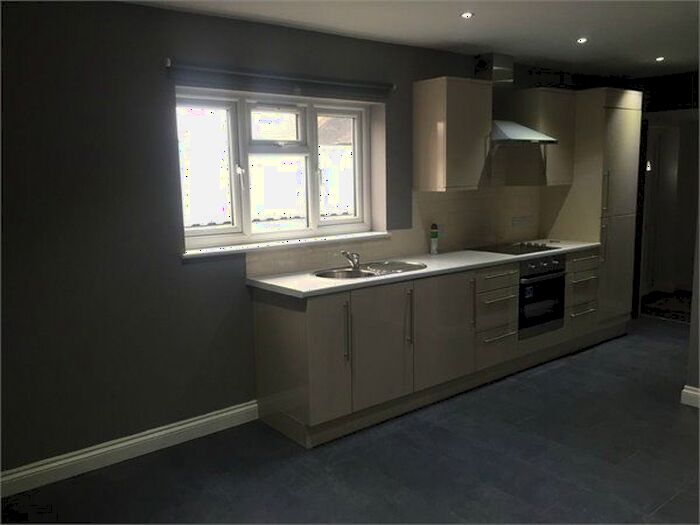 3 Bedroom Flat To Rent In Deans Lane, Edgware, HA8