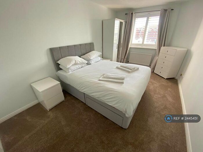 2 Bedroom Flat To Rent In Quebec Quay, Liverpool, L3