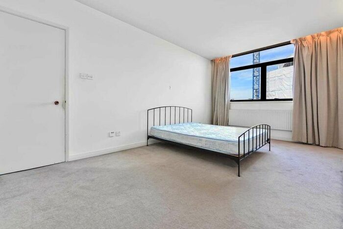 1 Bedroom Flat To Rent In Caxton Street, London, SW1H