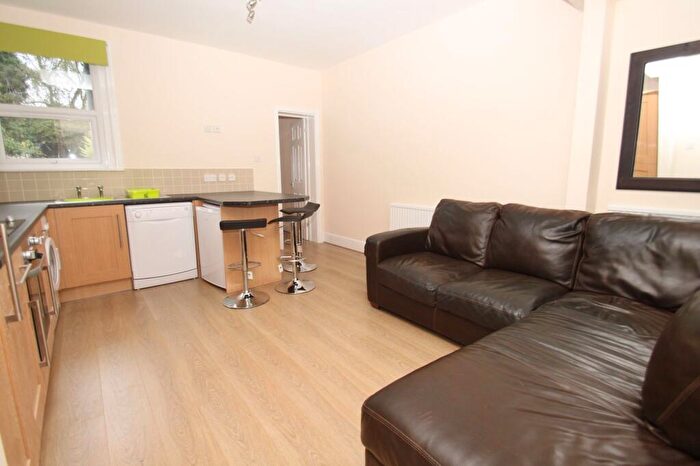 5 Bedroom Property To Rent In Bemister Road, Bournemouth, BH9