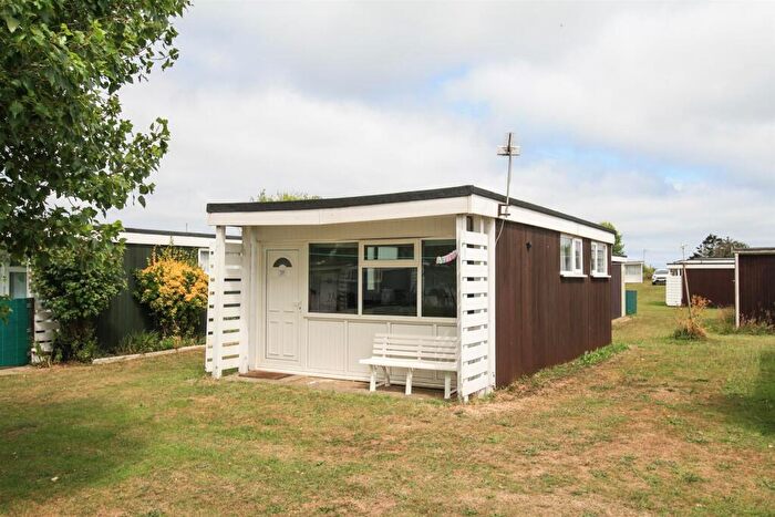 2 Bedroom Chalet For Sale In Newport Road, Hemsby, NR29