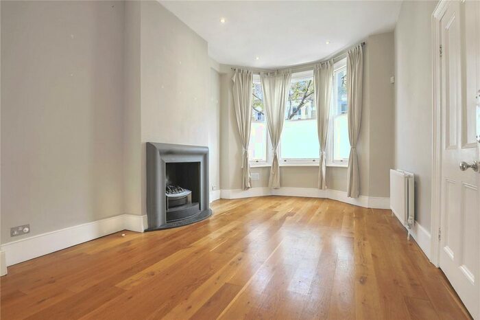5 Bedroom Terraced House To Rent In Chesilton Road, Fulham, SW6