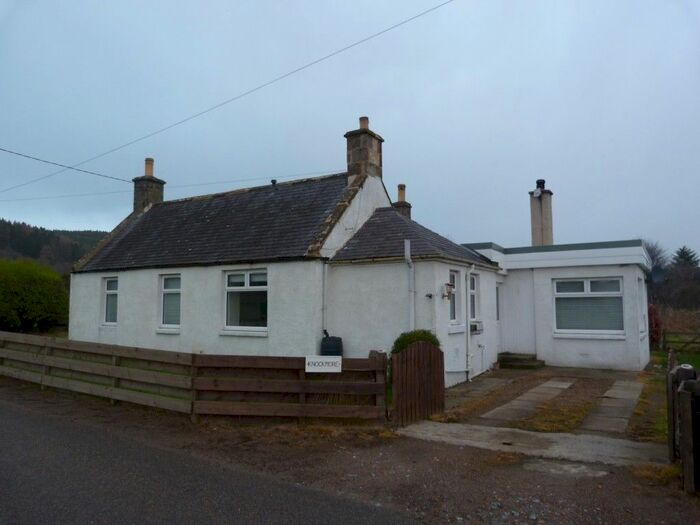 3 Bedroom Bungalow To Rent In Orton, Fochabers, IV32