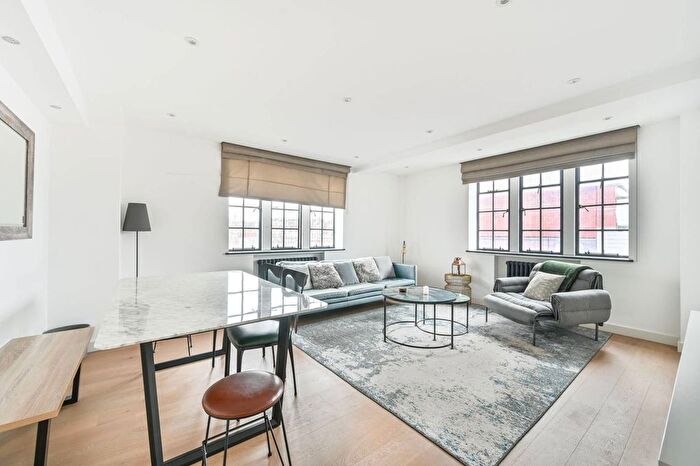 2 Bedroom Flat To Rent In Kensington High Street, Holland Park, London, W8