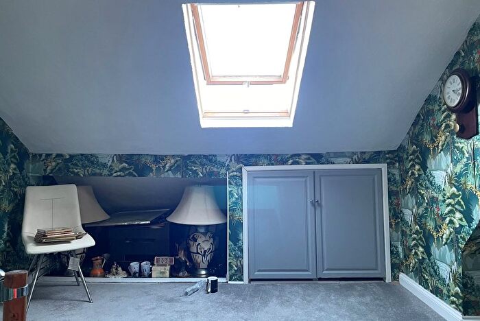 3 Bedroom Terraced House For Sale In Jefferson Road, Sheerness, ME12