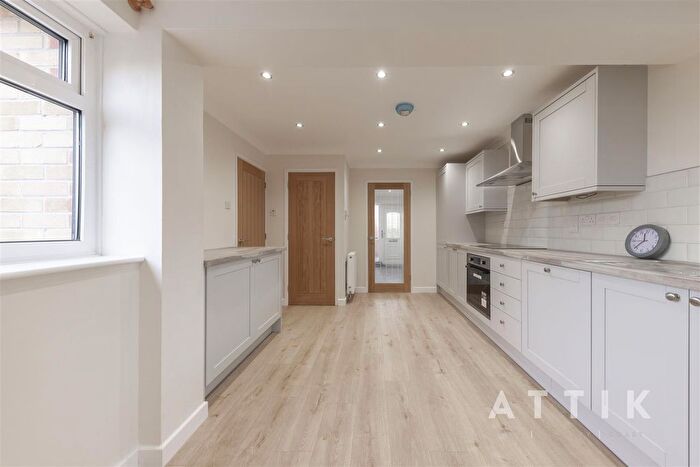 2 Bedroom Detached Bungalow For Sale In Ollands Road, Attleborough, NR17