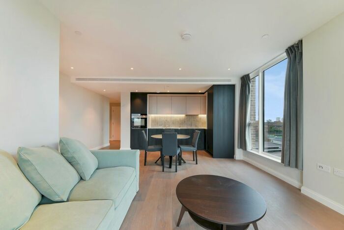 2 Bedroom Flat To Rent In Phoenix Court, Oval Village, Kennington, SE11