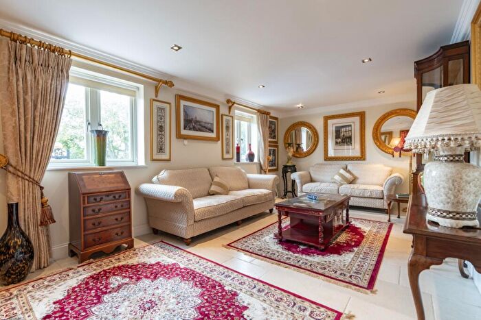 4 Bedroom Detached House For Sale In Castle End Road, Maxey, Cambridgeshire, PE6