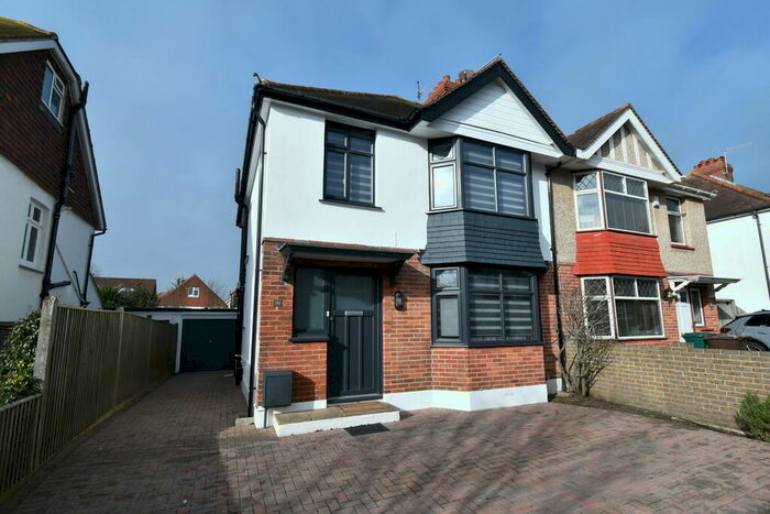 3 Bedroom Semi-Detached House To Rent In Woodhouse Road, Hove, BN3