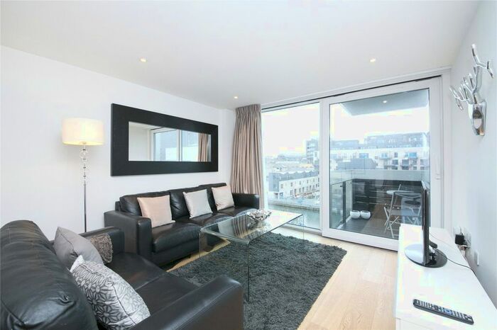 2 Bedroom Flat To Rent In Graham Street, Islington, London, N1