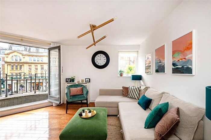 2 Bedroom Flat For Sale In Artesian Road, Notting Hill, London, W2