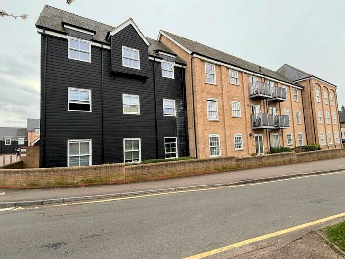 2 Bedroom Apartment To Rent In Arbury Place, Baldock, SG7