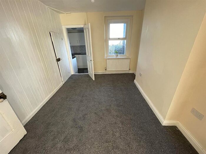 2 Bedroom House For Sale In Llysfaen Road, Old Colwyn, LL29