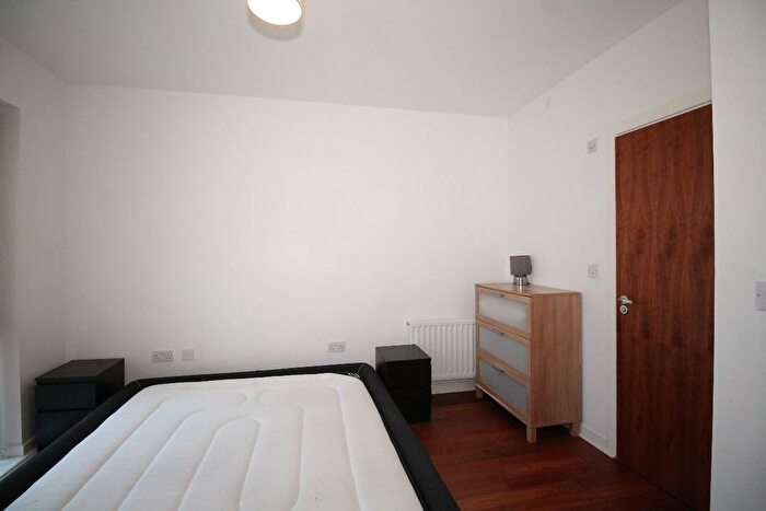 4 Bedroom Terraced House To Rent In Minter Road, Barking, IG11