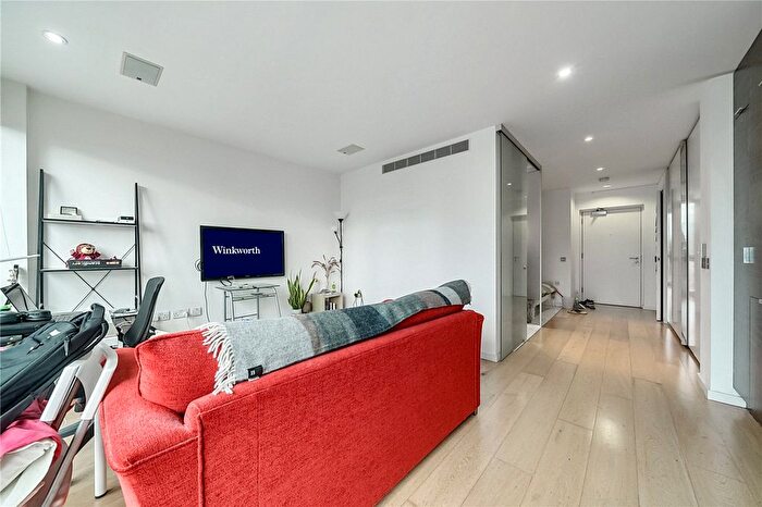 1 Bedroom Studio To Rent In Fairmont Avenue, London, E14