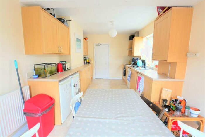 4 Bedroom Terraced House To Rent In Brading Road, Hanover, Brighton, BN2