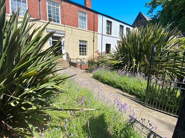 1 Bedroom Apartment To Rent In Hyde Park Terrace, LS6