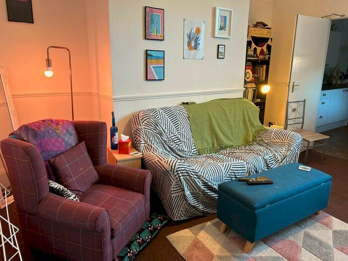 3 Bedroom Flat To Rent In Wolseley Gardens, Newcastle Upon Tyne, NE2