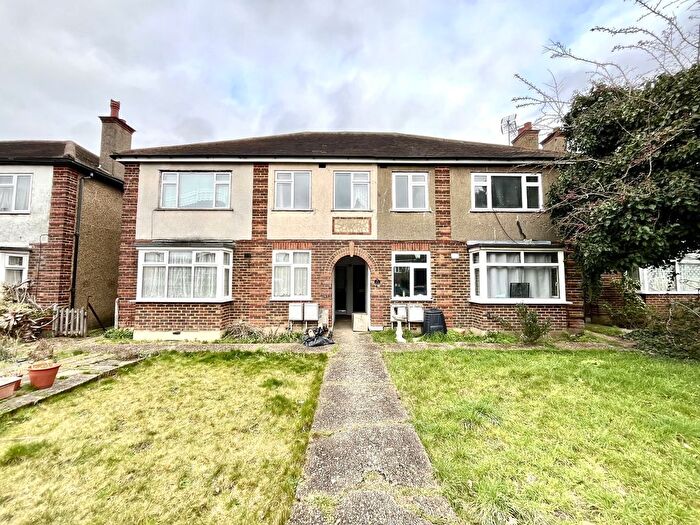2 Bedroom Maisonette For Sale In Moor Lane, Chessington, Surrey., KT9