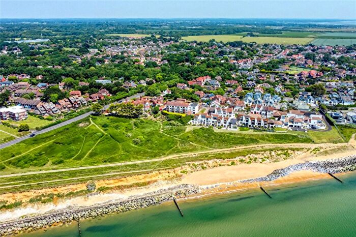 1 Bedroom Apartment For Sale In Shingle Bank Drive, Milford On Sea, Lymington, Hampshire, SO41