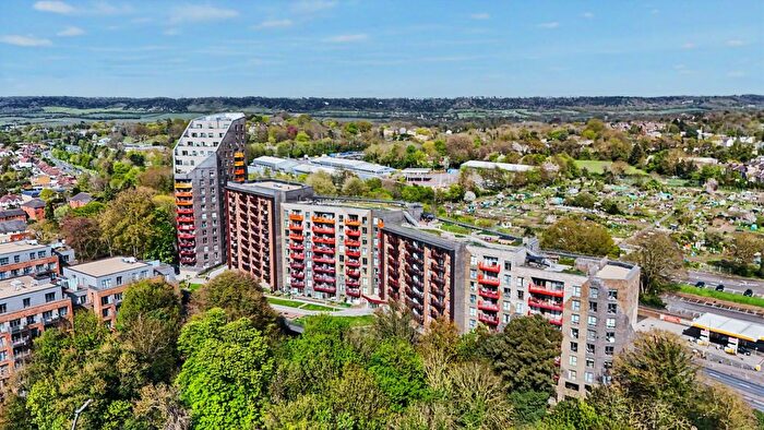 1 Bedroom Flat For Sale In Mill Wood, Leander Heights Mill Wood, ME14