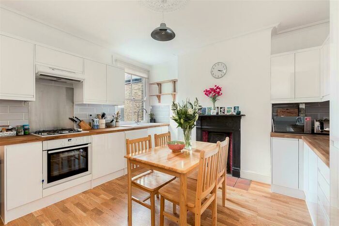 1 Bedroom Apartment To Rent In Gloucester Place, Marylebone, London, NW1