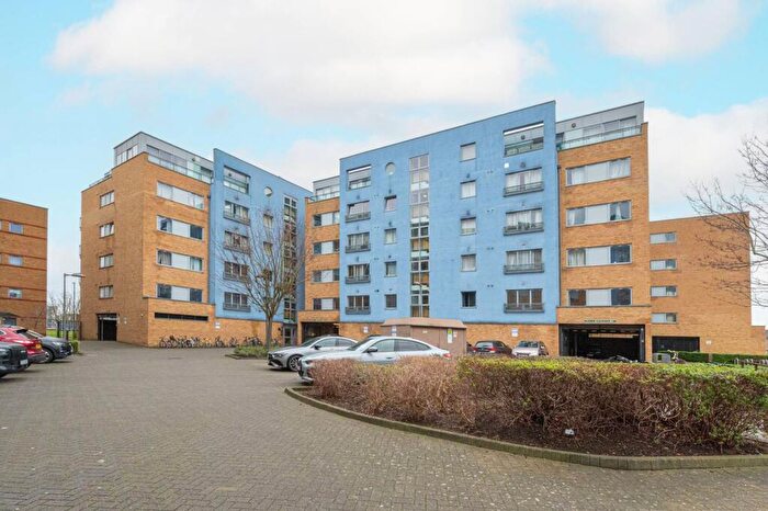2 Bedroom Flat For Sale In Miles Close, Thamesmead, London, SE28
