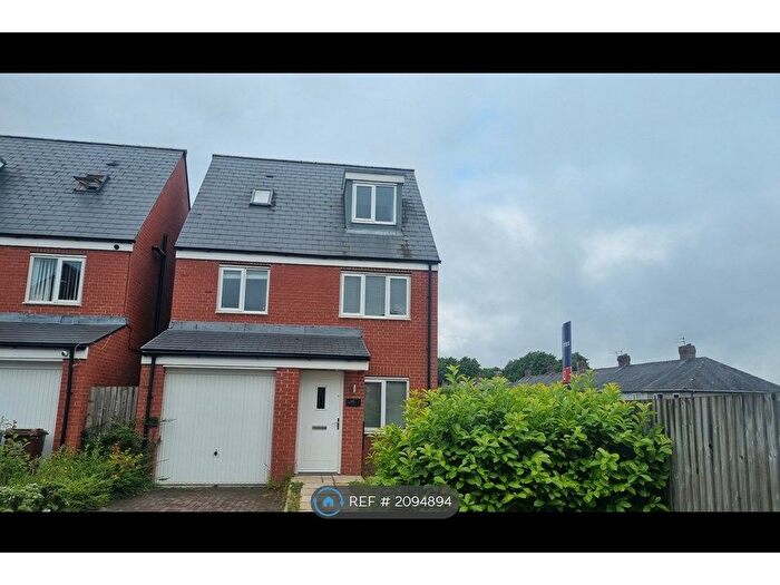 4 Bedroom Detached House To Rent In Hambledon Mill Park, Accrington, BB5