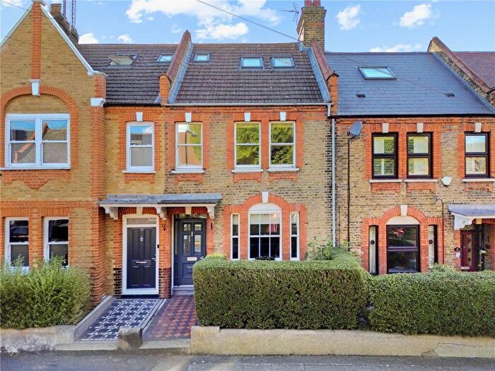 4 Bedroom Terraced House For Sale In Bemsted Road, Walthamstow, London, E17