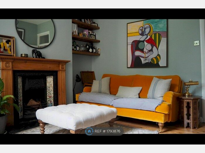 2 Bedroom Flat To Rent In Highgate, London, N6