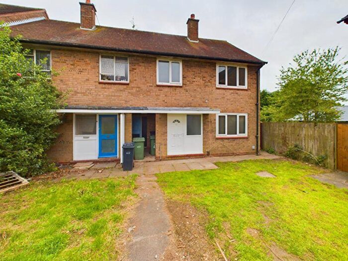 3 Bedroom End Of Terrace House To Rent In Lockington Croft, Halesowen, B62