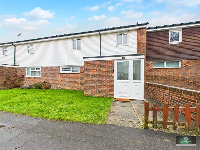3 Bedroom Terraced House For Sale In Argus Walk, Bewbush, RH11