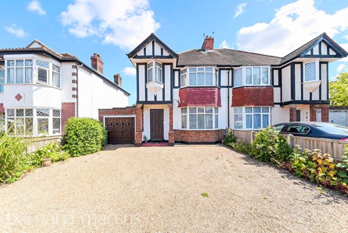 3 Bedroom Semi-Detached House For Sale In Kingston Road, Epsom, KT19